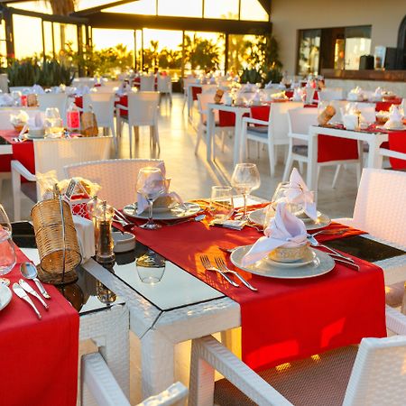 Hotel Justiniano Club Park Conti Okurcalar Exteriér fotografie